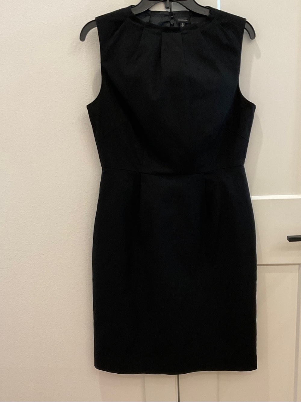 Madison Black Sleeveless Midi Sheath Dress